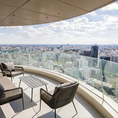 360 Nicosia-3 Bedrooms Exclusive Panoramic View Appartamento