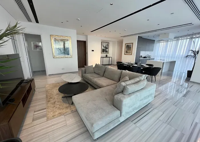 360 Nicosia-3 Bedrooms Exclusive Panoramic View 公寓